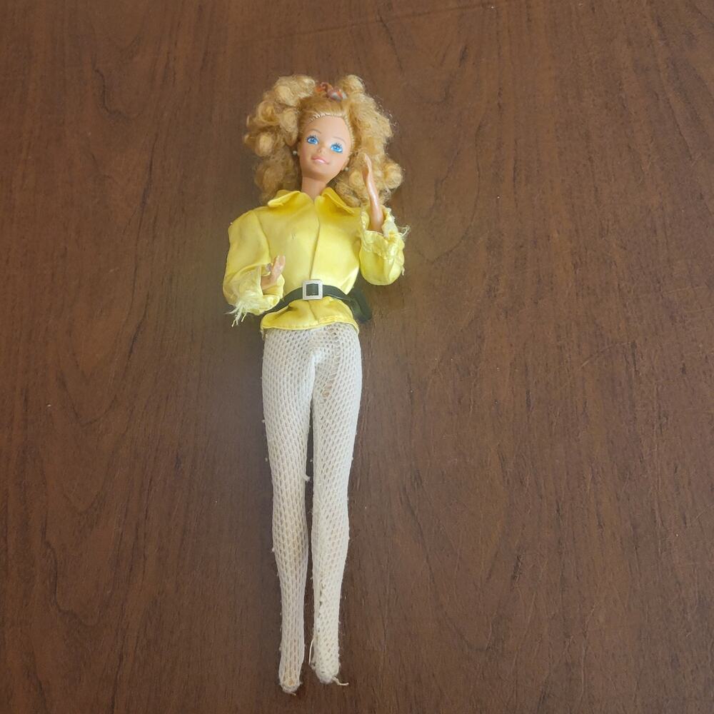 Vintage Magic Curl Barbie Doll 1981 Mattel